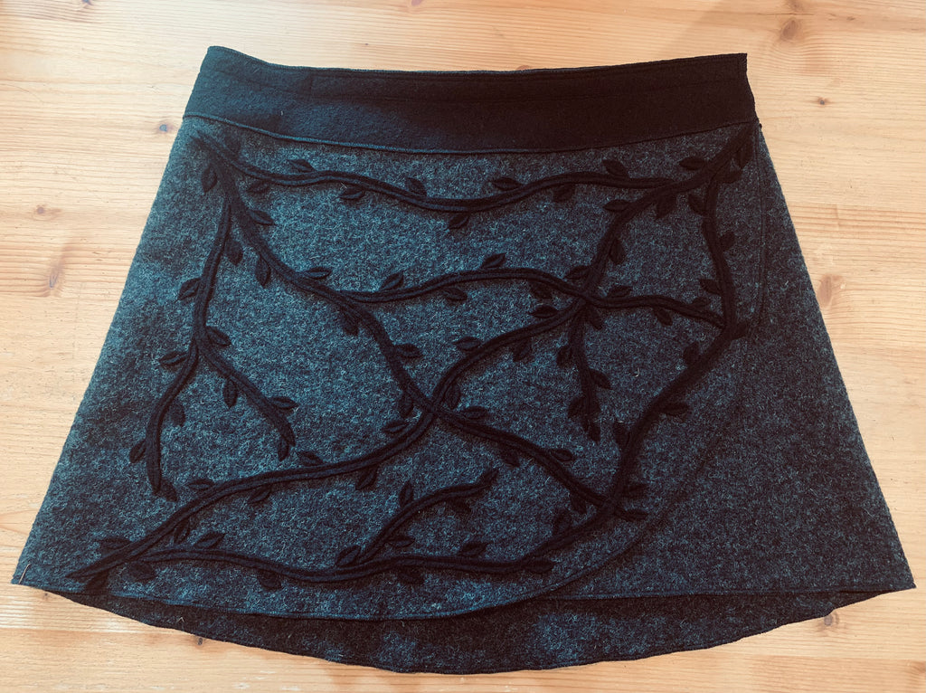 Wickelrock/ Hüftwärmer „Leetah“/ anthrazit