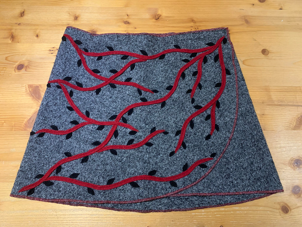 Wickelrock/ Hüftwärmer „Leetah“/ grau meliert, rot